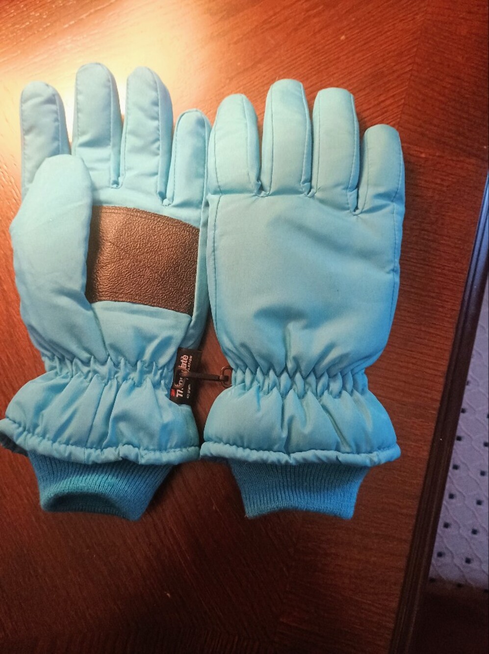 3M Thinsulate Light Blue Adult Insulated Winter Gloves